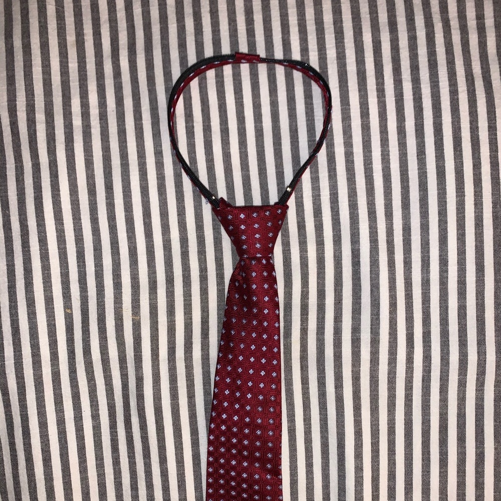 Red zip up tie for boys